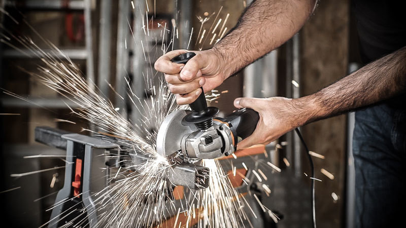 Угловая шлифовальная машина (болгарка) WORX WX711, 220v, 115 мм, 750 Вт (сетевая)