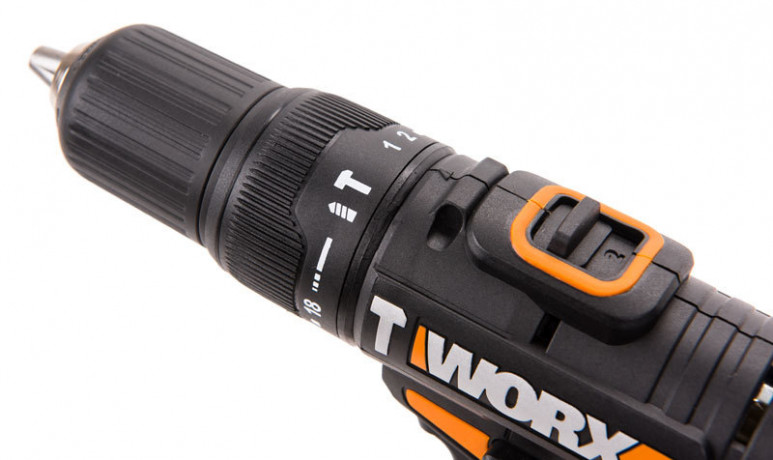 Ударная дрель-шуруповерт WORX WX371.1, 20v, 40 Нм, в комплекте АКБ 2х2 А·ч и ЗУ, кейс (аккумуляторная)