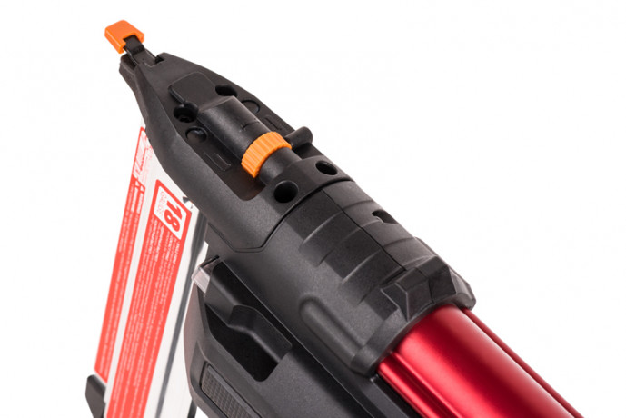 Гвозде-скобозабиватель WORX WX840 20v, в комплекте АКБ 2 А·ч и ЗУ, кейс (аккумуляторный)