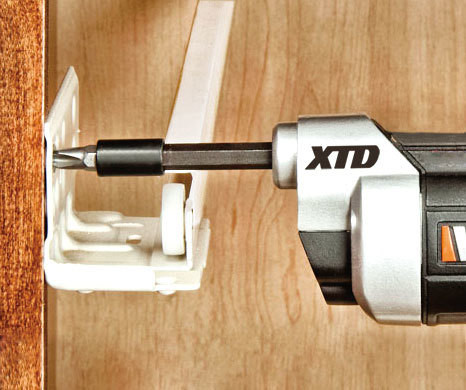 Отвертка WORX WX252 XTD, 4v, 3 Нм (аккумуляторная) с набором бит 10 шт