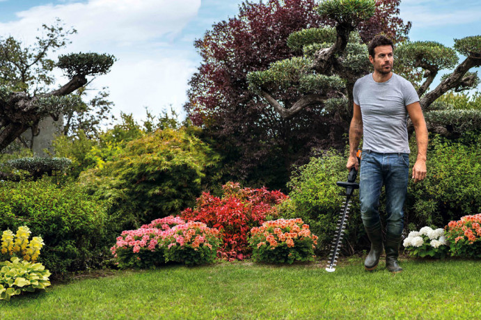 Кусторез WORX WG212E.1, 220v, 51 см, 500 Вт (сетевой)