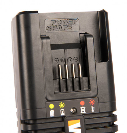 Зарядное устройство автомобильное WORX WA3765, 20v, 2A